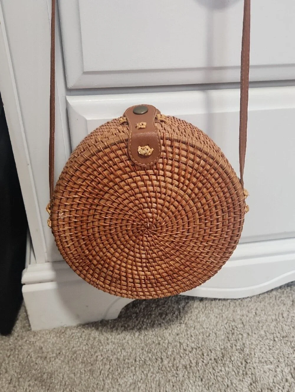 Round Woven Crossbody Bag in Brown